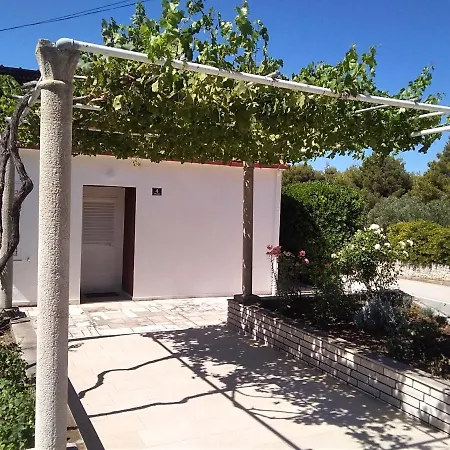 Nyaraló Seaside Holiday House Zuljana, Peljesac - 18057